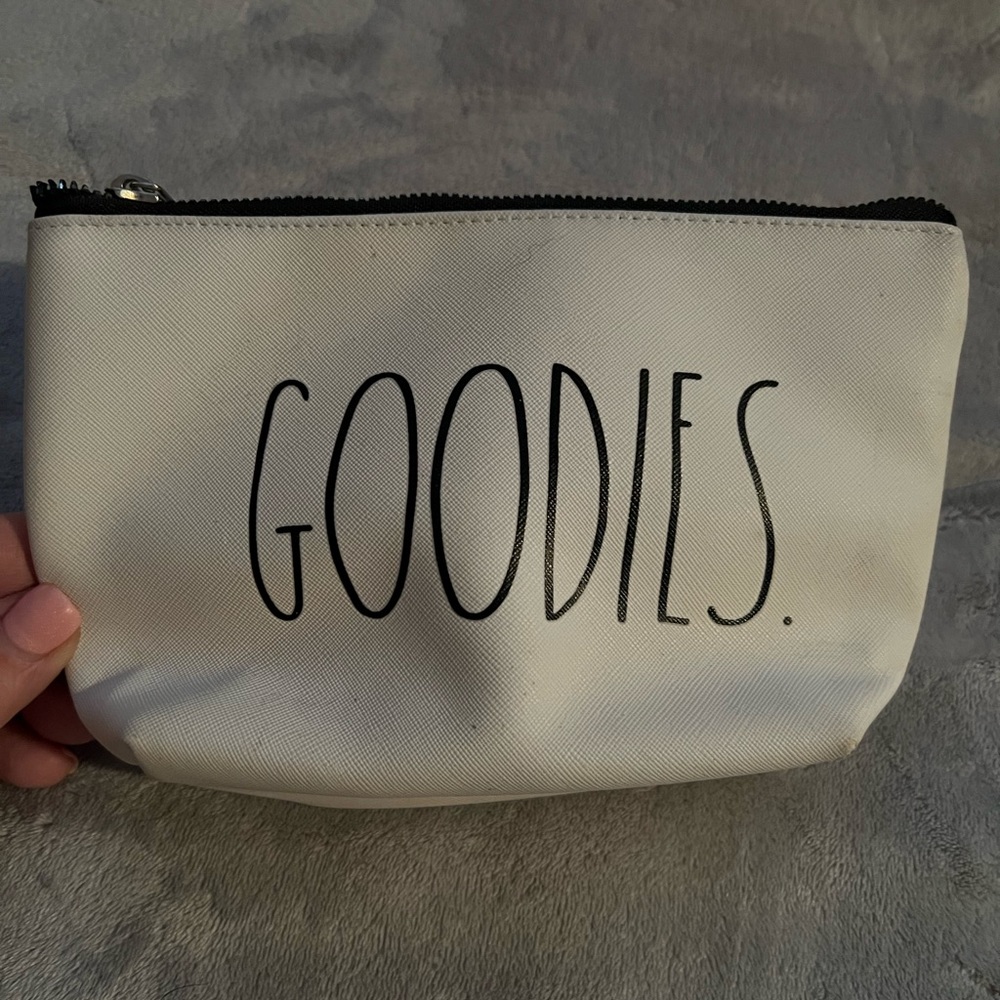 Rae Dunn Goodie bag